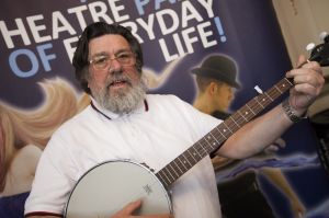 ricky tomlinson 9 sm.jpg